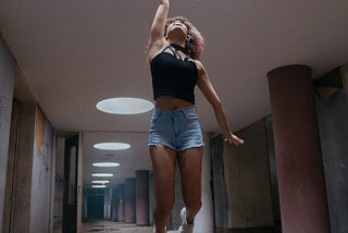 She Thought Passion Could Wait… Until the Everyday Showed Her Otherwise