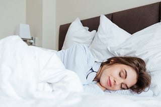 Suplementos, rutinas y ejercicios que puedes utilizar para mejorar tu calidad de sueño
