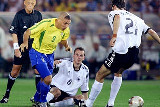 O 1x7 foi um dos momentos mais patéticos do futebol. E não pelo Brasil mas por causa da Alemanhã.