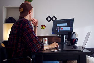 The Benefits and Challenges of Going Freelance in Tech
