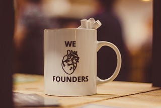 25+ Tips From Founders and CEOs To Launch a Successful Startup