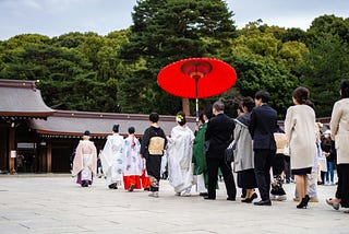 A traditional Japanese wedding procession at Meiji Jingu.