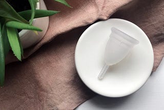 5 Reasons to use Menstrual Cups and 5 not to