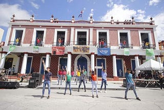 Postales de Holguín en Mayo