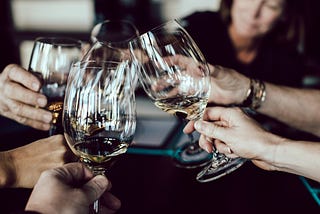 MuddyUm Writers Toast the New Year Virtually