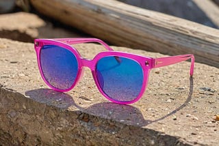 Womens-Flat-Top-Sunglasses-1