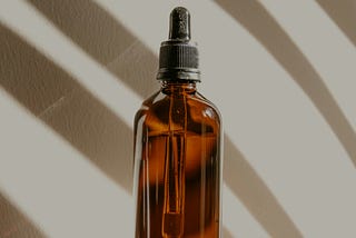 Secrets to Glowing Skin Using Only Natural Oils