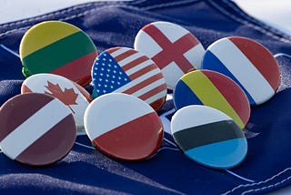 flag buttons