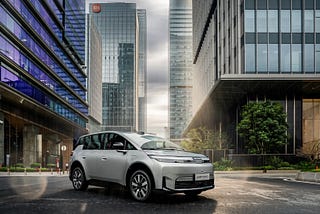 WeRide and GAC Debut First Co-Developed Vehicle Aion N60 Powered by WRD 3.0