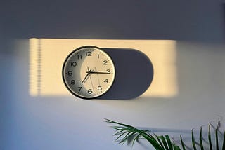 #7 不能說很像，只能說一模一樣的 iOS 原生時鐘 Tab 2 Alarms