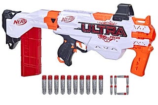 nerf-ultra-focus-motorized-blaster-10-dart-clip-exclusive-1