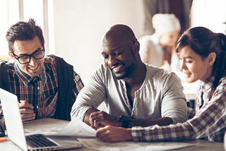 Motivos pelos quais estou acompanhando atentamente o movimento Indie Hackers