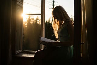 I Read 10 Pages of the Bible a Day — What Happens When You Read Your Bible Like a Novel