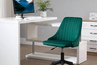 Vinsetto Velvet Swivel Aesthetic Desk Chair | Image