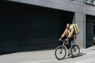 El Congreso y la “laboralización” de las plataformas digitales