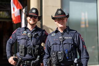 Police trustworthiness helps neighbours work together
