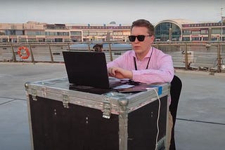 4 tips on communicating with a drone show provider