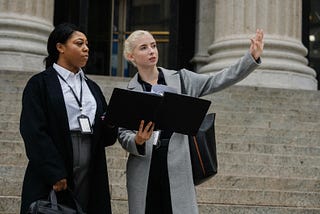 Key Benefits and Top Providers of Government Contracting Controller Services