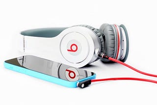 Bose vs Beats Headphones