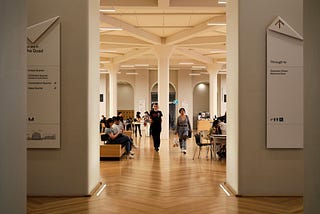 Participatory Economics and the Art World, closer to Democratic Narratives