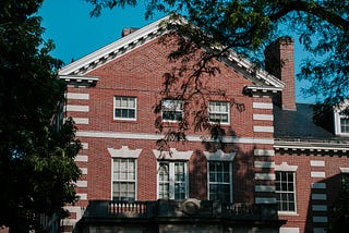 An image of the Harvard campus.