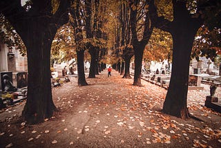 17 Spooky Sites to Visit While Enjoying the Fall Foliage