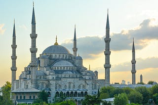Using data to plan your visit to   Istanbul using Airbnb