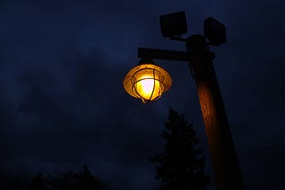 The Light Post on Mulberry Street — Flash Fiction