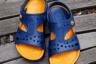 Crocs-Mens-Sandals-1