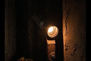 Industrial-Flashlight-1
