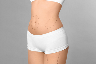 Lipoaspiração, lipo HD e lipoescultura: qual é a melhor para você?
