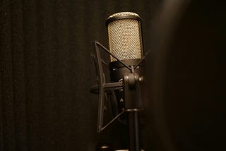 I Tried the Most Realistic AI Voice Generator (And It Was Scary Good)