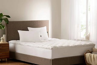 serta-down-illusion-pillowtop-full-mattress-topper-white-1