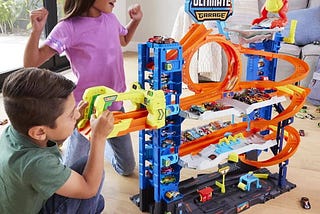 hot-wheels-city-ultimate-garage-playset-1