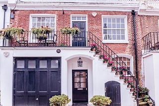 Apartments in red brick 2 storey property