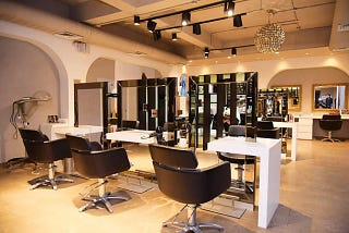 Choosing the Perfect Hair Salon: 5 Key Factors to Consider