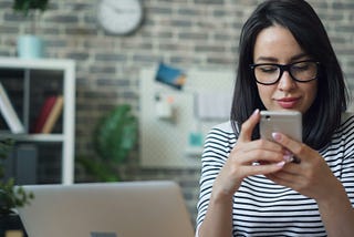 “How to Turn Your Smartphone into a Money-Making Machine (In Just 2 Hours a Day)”