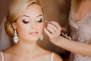 Why Should I Enroll in a Makeup Course of High Quality?