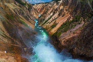 5 Must See Things At Artist Point Yellowstone National Park Wy