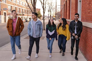 How Do I Make Friends? A Guide for Children and Teens to Making Friends this School Year.