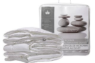 canadian-down-feather-gel-microfiber-down-alternative-comforter-1