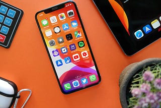 My Go-To Toolkit: 10 iPhone Apps That Revolutionize My Workflow