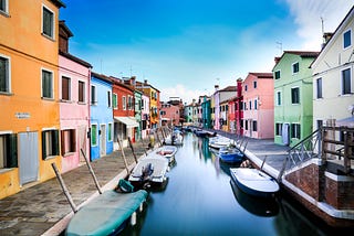 Picture of canal in Venice