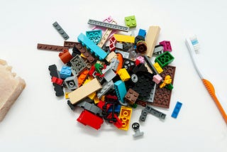 Building LEGO without instructions