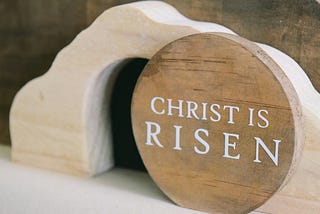 The Credible Resurrection: The Immense Evidence to Believe that Jesus Died and Rose Again