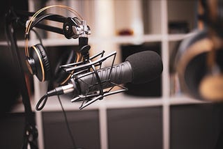 Podcasting for Beginners: Crafting Your Brand’s Voice in the Digital Space