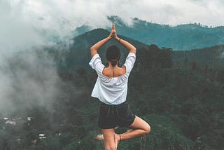 Double Your Benefits, Double Your Fun: Combining Earthing With Yoga