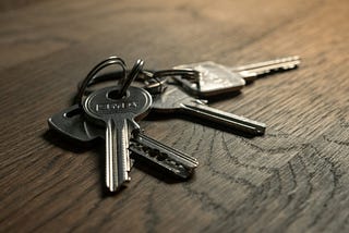 Keys on a table.