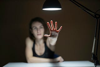 3 Brutal Psychology Tactics People Use to Make You Question Reality