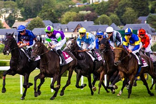 Thrilling Adventures Await: Virtual Horse Racing at Portman Park and Sprintvalley Steepledowns